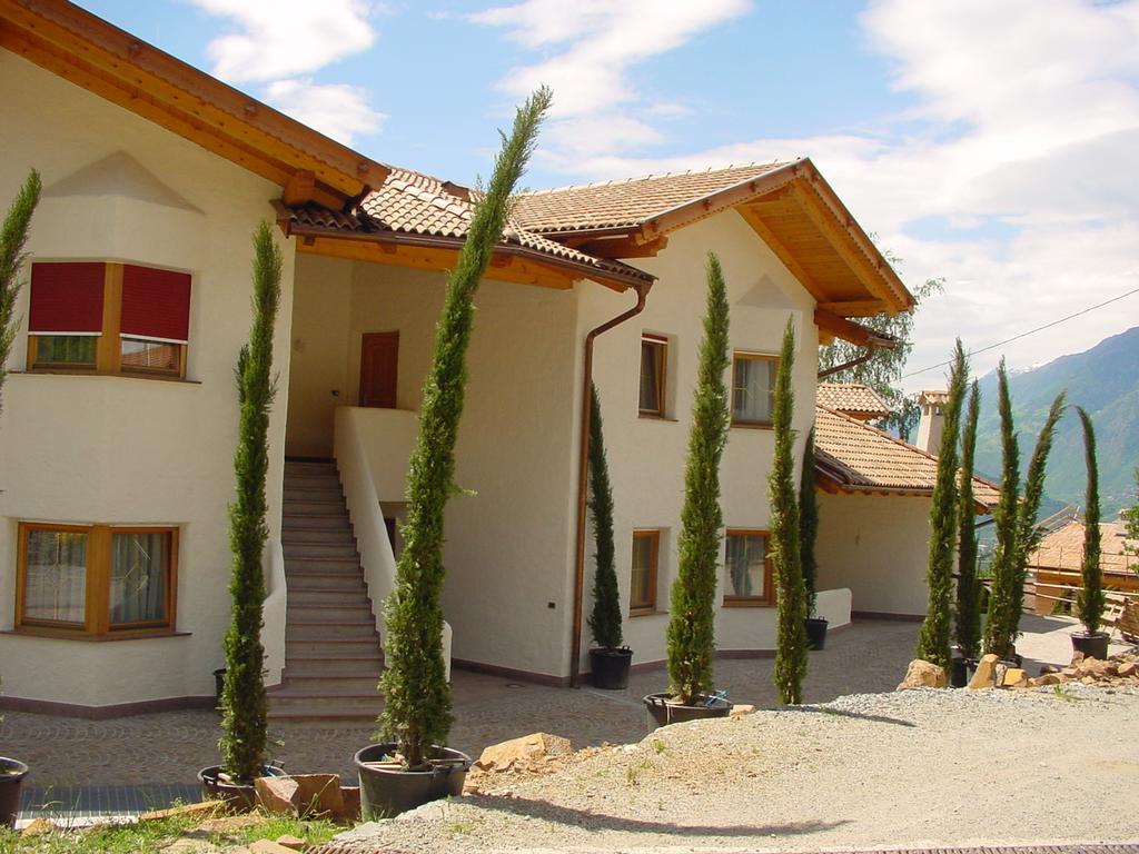 Hammele Appartements Schenna Exteriör bild